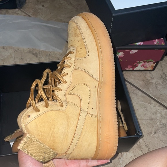 Nike Air Force - Picture 3 of 9